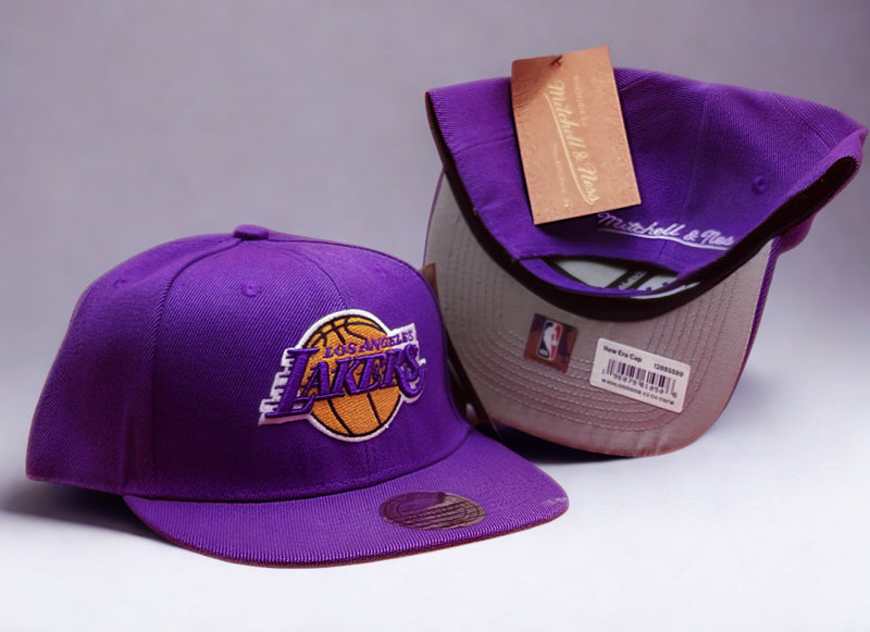 Gorra PLG526 LAKERSMORADA